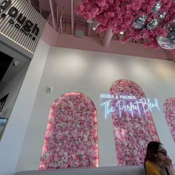 BOBER Tea & Coffee - Pretty wall art - Bubble Tea Near Me - San Diego, California