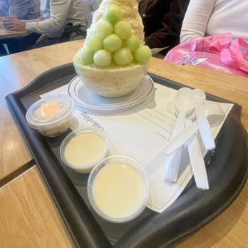 Oakobing - Honeydew Bingsu - Shaved Ice Near Me - Los Angeles, California Oakobing - Honeydew Bingsu - Shaved Ice Near Me - Los Angeles, California