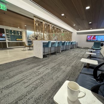 Delta Sky Club - Lounge area - Airport Lounges Near Me - Miami, Florida