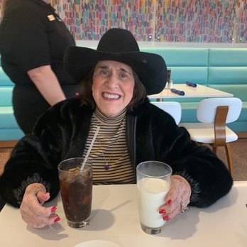 1st City Cafe - Ruth Buzzi at lunch here at The City Cafe - Cafes Near Me - Nacogdoches, Texas 1st City Cafe - Ruth Buzzi at lunch here at The City Cafe - Cafes Near Me - Nacogdoches, Texas