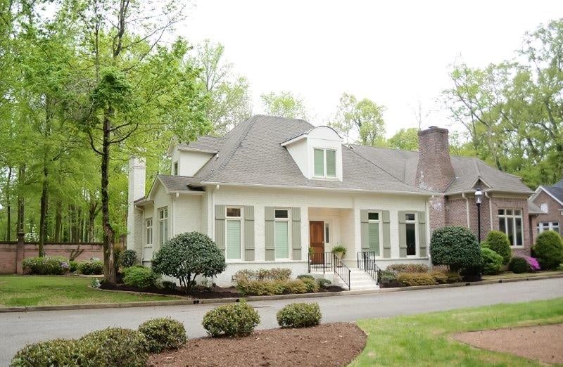 HALTOM REAL ESTATE Request Information 12 Photos 50 Stonebridge