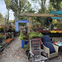 Greenwood Lake Garden Center - Outdoor area