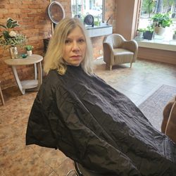 Creation Station Hair Salon - Joyce, has a fresh new hilite and haircut! Looks amazing! Thank you Joyce for being such a long time and loyal customer.