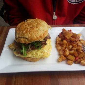 Prep & Pastry - Tri tip sandwich - Breakfast & Brunch Near Me - Tucson, Arizona