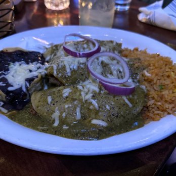 Salsa 17 - Enchiladas Verdes - Mexican Near Me - Arlington Heights, Illinois Salsa 17 - Enchiladas Verdes - Mexican Near Me - Arlington Heights, Illinois