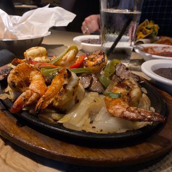 Gloria's Latin Cuisine - Mixed Shrimp Fajitas - Latin American Near Me - Dallas, Texas Gloria's Latin Cuisine - Mixed Shrimp Fajitas - Latin American Near Me - Dallas, Texas