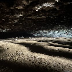 Maniniholo Dry Cave