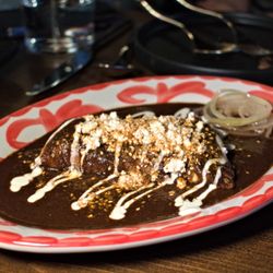 Mole Rojo