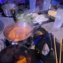 KPOT Korean BBQ & Hot Pot - Seafood tofu broth hot pot