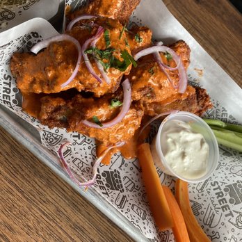 Street to Table - Chicken Wings - Cocktail Bars Near Me - Merrick, New York Street to Table - Chicken Wings - Cocktail Bars Near Me - Merrick, New York