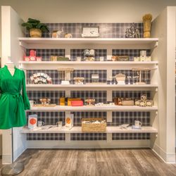 The Plaid Elephant - Our chic women's boutique offers classic fashion to bring out your beautiful best.