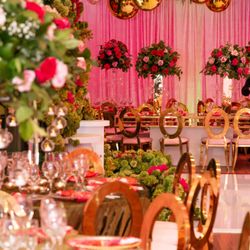 Grand Slam Banquet Hall - Where Nature meets Opulence: Lush Greenery, Pink roses. felt like walking through a dream in bloom.