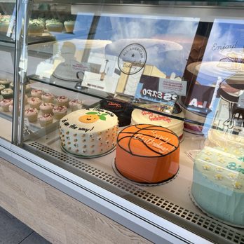 SusieCakes - Bakeries Near Me - Los Angeles, California SusieCakes - Bakeries Near Me - Los Angeles, California