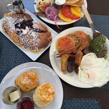Scarlett Begonia - Breakfast & Brunch Near Me - Santa Barbara, California Scarlett Begonia - Breakfast & Brunch Near Me - Santa Barbara, California