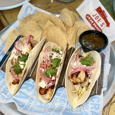 Joe's Crab Shack by null