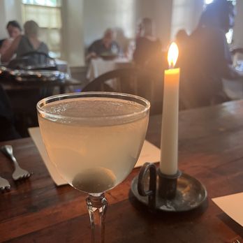 Stissing House - Dirty martini - Bars Near Me - Pine Plains, New York Stissing House - Dirty martini - Bars Near Me - Pine Plains, New York
