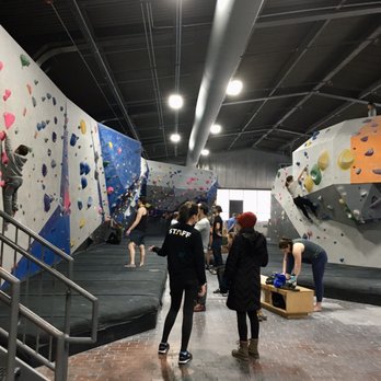 ASCEND South Side - Rock Climbing Near Me - Pittsburgh, Pennsylvania ASCEND South Side - Rock Climbing Near Me - Pittsburgh, Pennsylvania