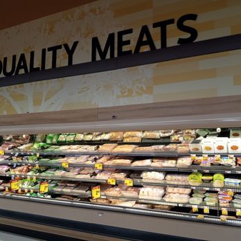 Price Chopper - the quality meats section of a grocery store - Grocery Near Me - Mansfield, Connecticut