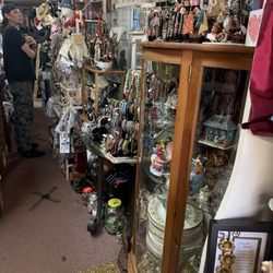 Thrift Hut