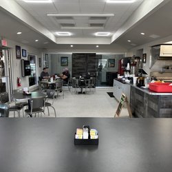 Wing It Cafe