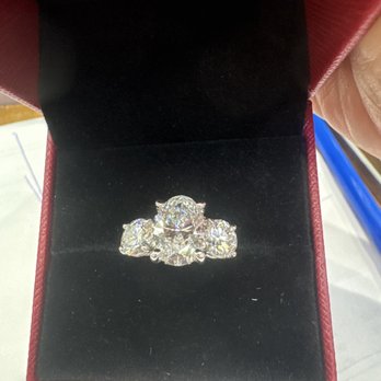 Jewels by Jane - Jewelry Near Me - Los Angeles, California Jewels by Jane - Jewelry Near Me - Los Angeles, California