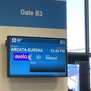 Avelo Airlines - It's been over an hour and still no ETA - Airlines Near Me - Burbank, California