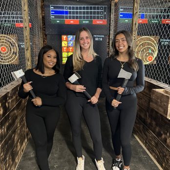 iSmash Addison - Team Building Activities Near Me - Dallas, Texas iSmash Addison - Team Building Activities Near Me - Dallas, Texas