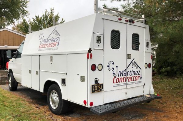 CJ Martinez Contractor Logo