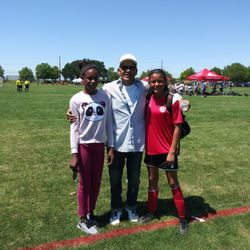 Nugget Fields - Pops with his grandaughters..