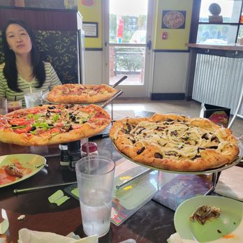 Mellow Mushroom Sanford - Pizza Near Me - Sanford, Florida Mellow Mushroom Sanford - Pizza Near Me - Sanford, Florida