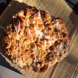 Henrietta's Pine Bakery - Rhubarb coffee cake pie - amazingly good