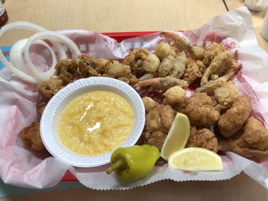SHELL OYSTER BAR - 96 Photos & 84 Reviews - 14 Famu Way, Tallahassee ...