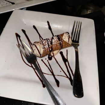 Armando's - Cannoli - Italian Near Me - Orlando, Florida
