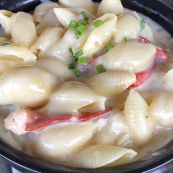 Donovan's Meatery - Lobster mac and cheese - Steakhouses Near Me - Riverview, Florida