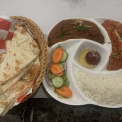 Indian Curry Express & Bar - Non Veg lunch weekday thaali special