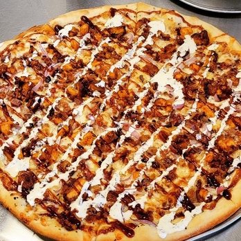 Brix & Stones Pizzeria - BBQ chicken pizza with Bacon & onions - Pizza Near Me - Atlanta, Georgia Brix & Stones Pizzeria - BBQ chicken pizza with Bacon & onions - Pizza Near Me - Atlanta, Georgia