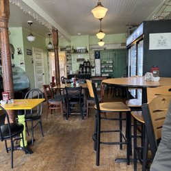 Winnegance Restaurant & Bakery - Interior