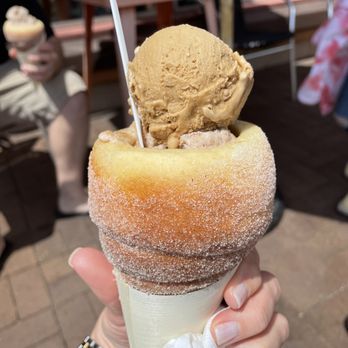 Unique Pastry Factory - Cinnamon sugar chimney cake with cinnamon and coffee gelato - Gelato Near Me - Temecula, California