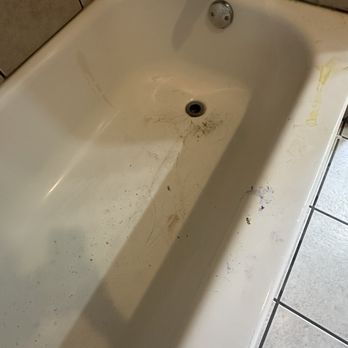 EBG Properties - Dirty tub - Property Management Near Me - Wexford, Pennsylvania