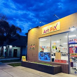 Art & Fix - Outside of the store