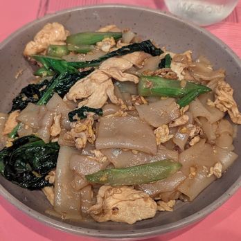 Thai Chef - Rockville - Pad See Ew - Thai Near Me - Rockville, Maryland