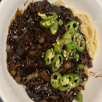 Paik's Noodle - Chili pepper Jajangmyeon - Korean Near Me - Glenview, Illinois Paik's Noodle - Chili pepper Jajangmyeon - Korean Near Me - Glenview, Illinois