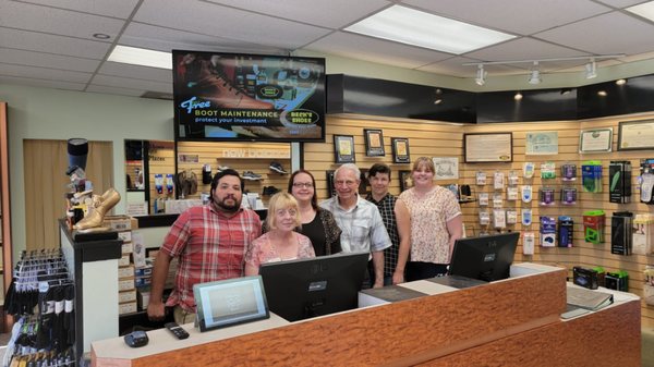 Beck's Shoes - Formerly Chandler's Walk Shoppe