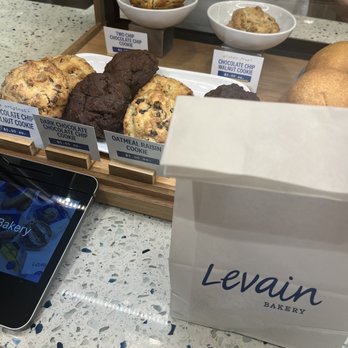 Levain Bakery - Back Bay, Boston - Cookie choices on display - Bakeries Near Me - Boston, Massachusetts Levain Bakery - Back Bay, Boston - Cookie choices on display - Bakeries Near Me - Boston, Massachusetts
