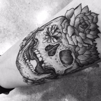 Dana Point Tattoo - Skull + succulents - Tattoo Near Me - Dana Point, California