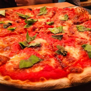Danforth Pizza House - Yummmmmm!! - Pizza Near Me - Toronto, Ontario