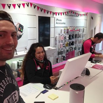 T-Mobile - Mobile Phones Near Me - Niles, Illinois