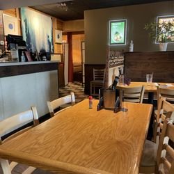 Tokyo Ramen - Tokyo Ramen's dining area