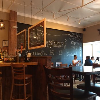 Chef's Bistro - Inside - American Near Me - North Conway, New Hampshire