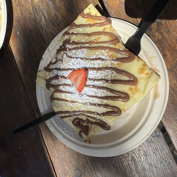 Café Crêpe - Strawberry Fields Forever - Cafes Near Me - Big Bear Lake, California